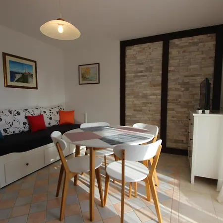 Chiara Apartmán *