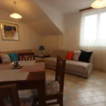 Pansion And Chiara Apartment *