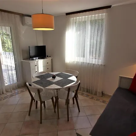 公寓 Chiara 鲁巴达