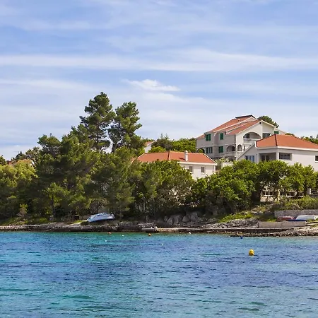 Apartment Pansion And Chiara *