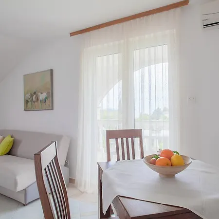 Pansion And Chiara *